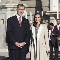 Los Reyes Felipe y Letizia en la recepción al Presidente de Perú y a su esposa en el Palacio Real