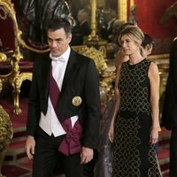 Pedro Sánchez y Begoña Gómez en la cena de gala al Presidente de Perú