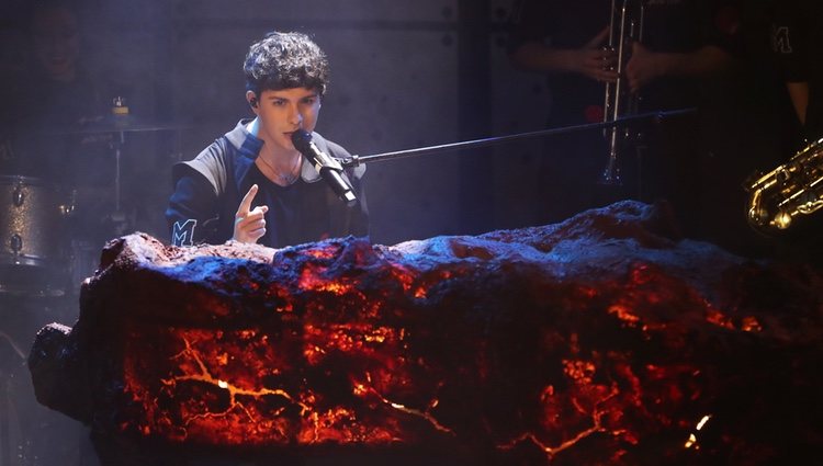 Alfred García al piano en su primer concierto de la gira en Madrid