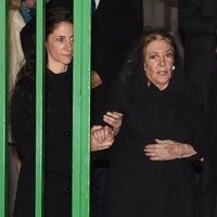 Pitita Ridruejo en el funeral de su marido Mike Stilianopoulos