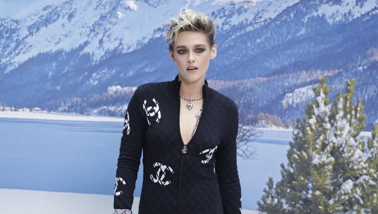 Kristen Stewart en el front row del desfile de Chanel otoño/invierno 2019/2020 en París