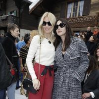 Claudia Schiffer y Monica Bellucci en el front row del desfile de Chanel otoño/invierno 2019/2020 en París