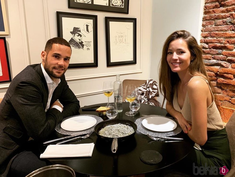 Mario Suárez y Malena Costa celebrando su aniversario