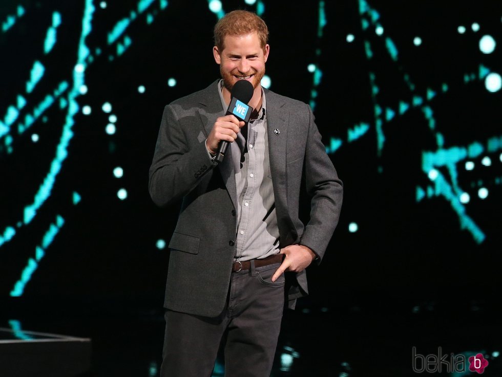 El Príncipe Harry ofreciendo el discurso inaugural del WE Day