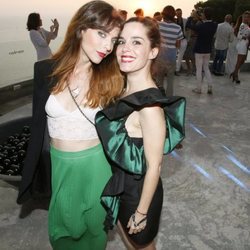 Leticia Dolera y Nuria Gago en un evento de Emporio Armani