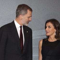 Los Reyes Felipe y Letizia en un homenaje a las víctimas del terrorismo