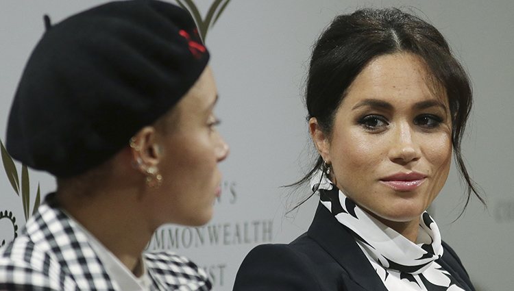 Meghan Markle en la mesa redonda de 'The Queen's Commonwealth Trust