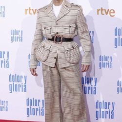 Eduardo Casanova en la alfombra roja de 'Dolor y gloria'