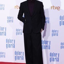 Julián Villagrán en la alfombra roja de 'Dolor y gloria'