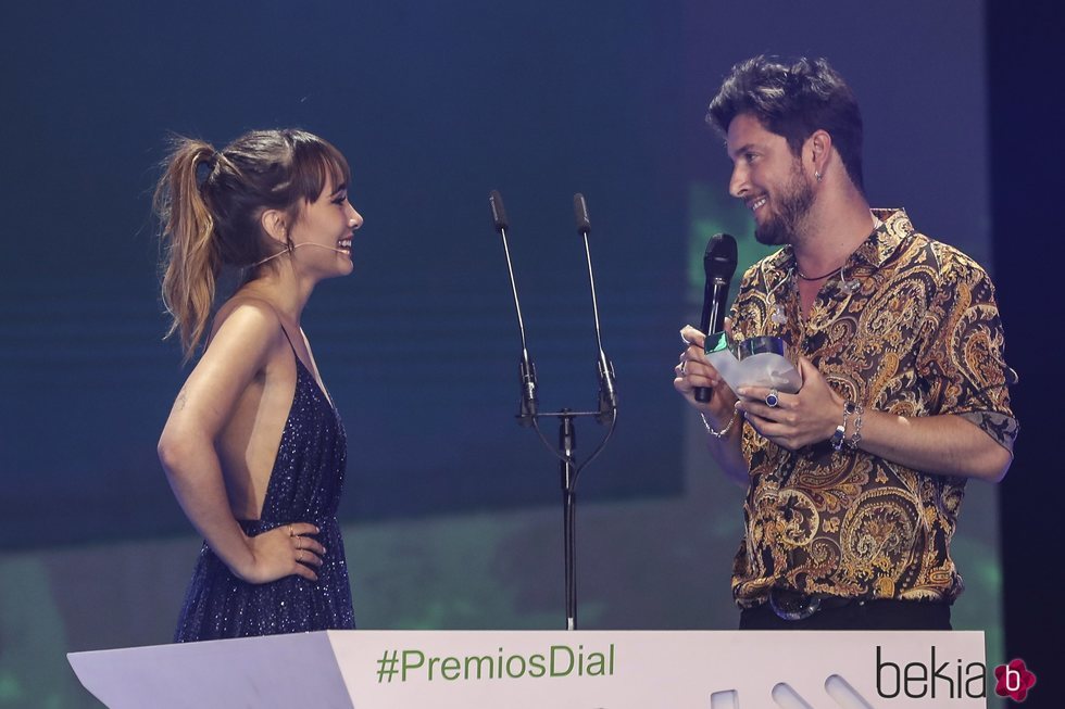 Aitana Ocaña y Manuel Carrasco en los Premios Cadena Dial 2019 en Tenerife