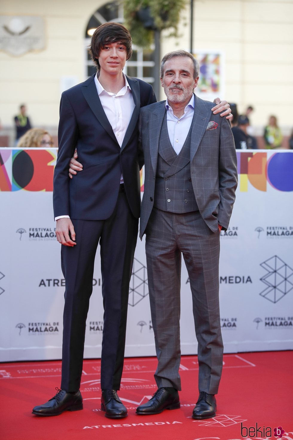 Fernando Guillén Cuervo y su hijo en la alfombra roja del Festival de Cine de Málaga 2019