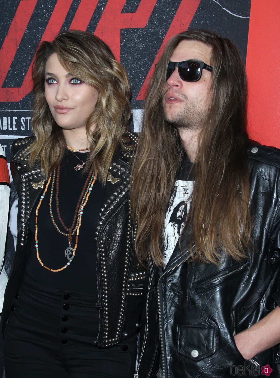 Paris Jackson y Gabriel Glenn acuden al estreno de 'The Dirt'