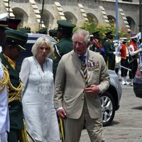 El Príncipe Carlos de Inglaterra y Camilla Parker en Barbados