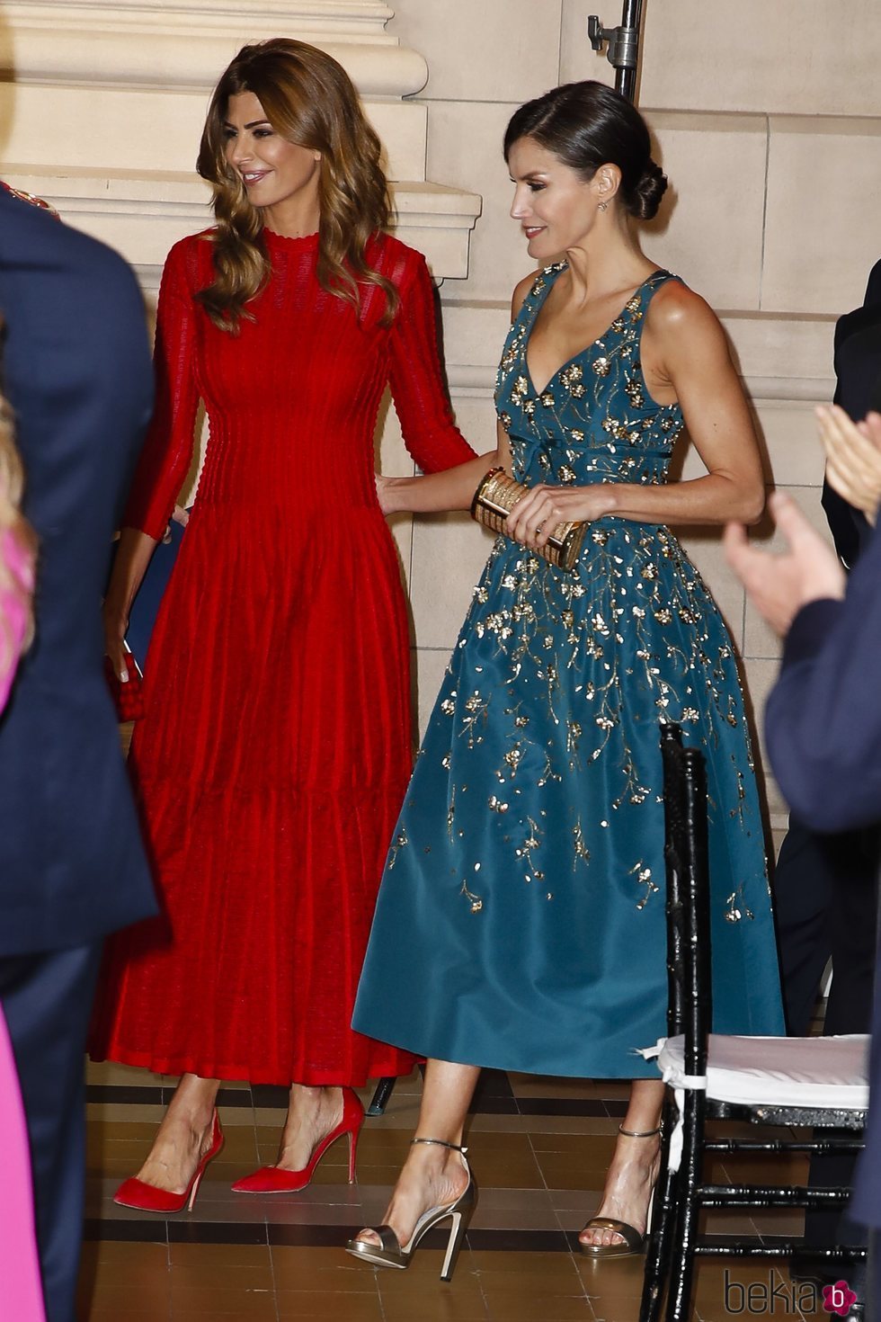 La Reina Letizia y Juliana Awada en la cena de gala por el Viaje de Estado de los Reyes Felipe y Letizia a Argentina