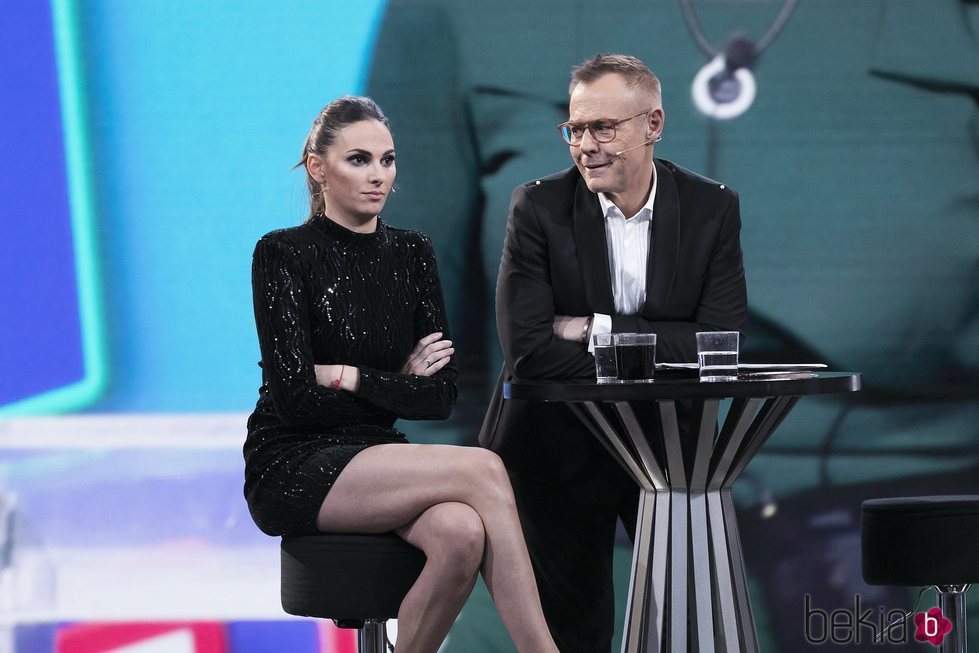 Irene Rosales y Jordi González en el plató de 'GH DÚO'  durante la gala 14