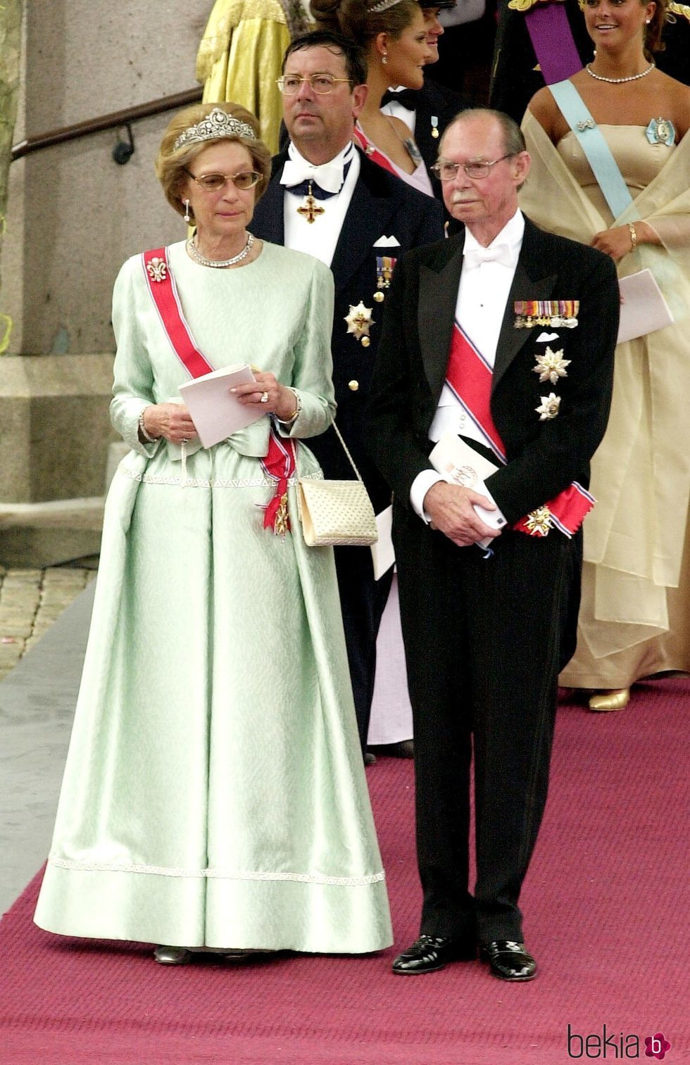 Los Grandes Duques Juan y Josefina Carlota de Luxemburgo en la boda del Príncipe Haakon y Mette-Marit