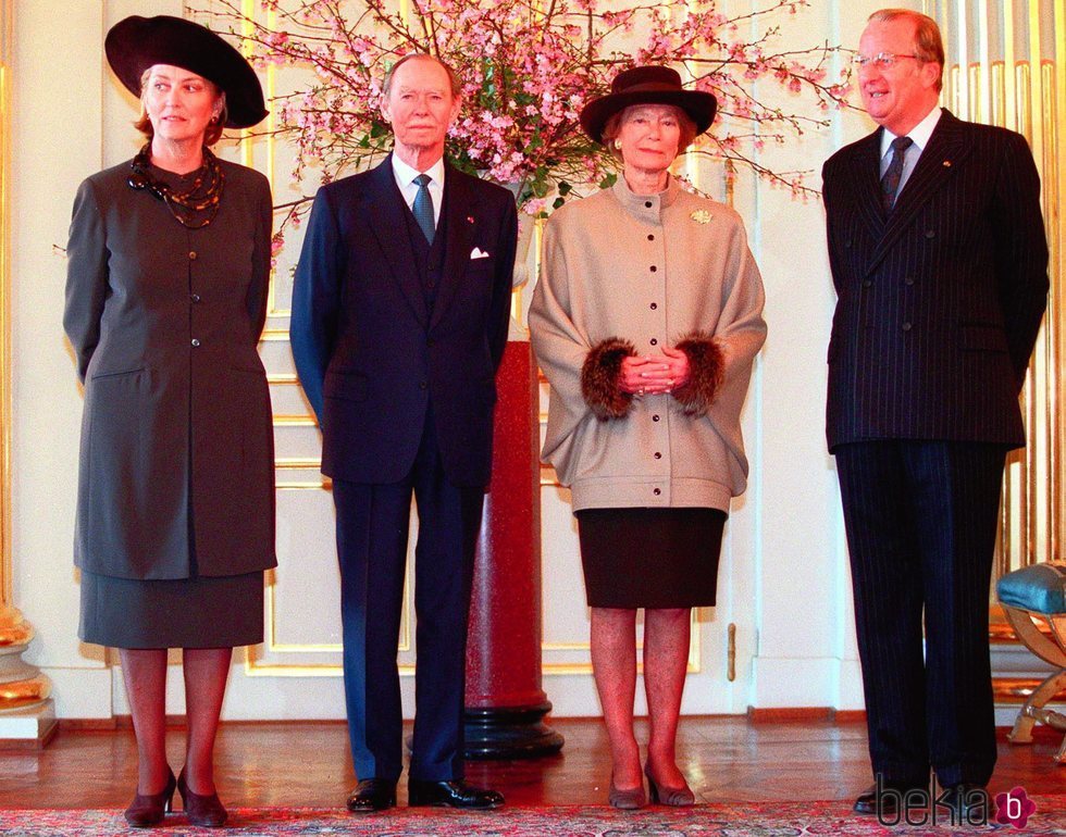 Los Grandes Duques Juan y Josefina Carlota de Luxemburgo con los Reyes Alberto y Paola de Bélgica