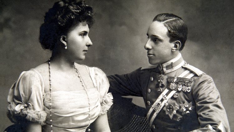 Alfonso XIII y Victoria Eugenia de Battenberg