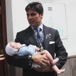 Francisco Rivera con su hijo Curro en la Semana Santa de Sevilla 2019