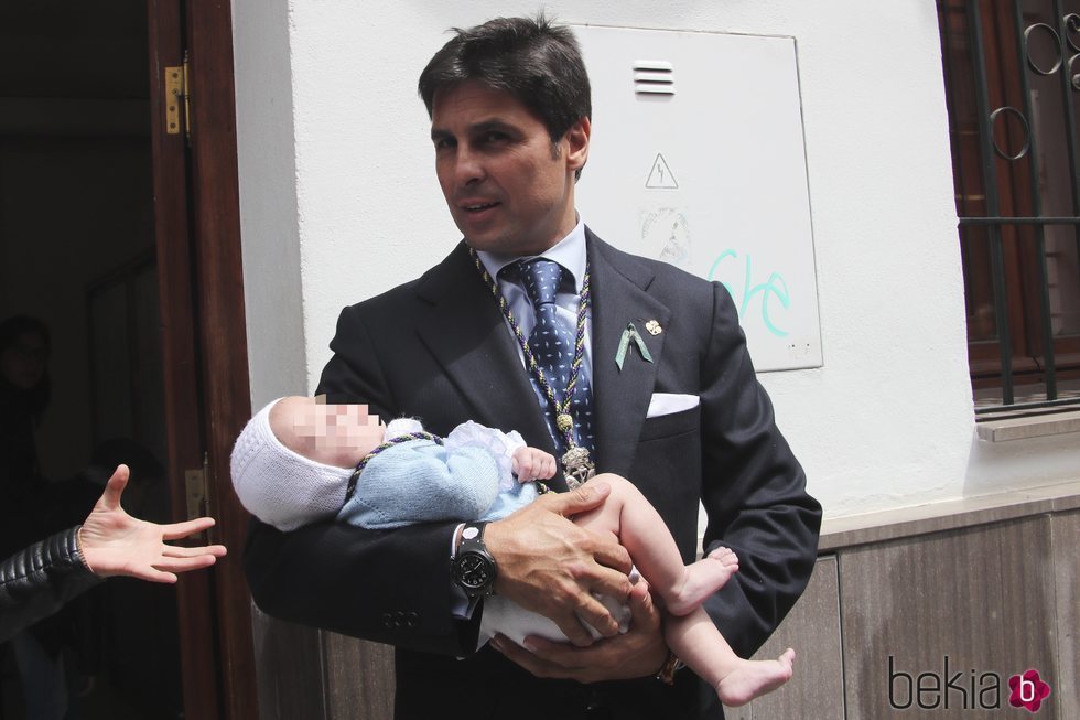 Francisco Rivera con su hijo Curro en la Semana Santa de Sevilla 2019