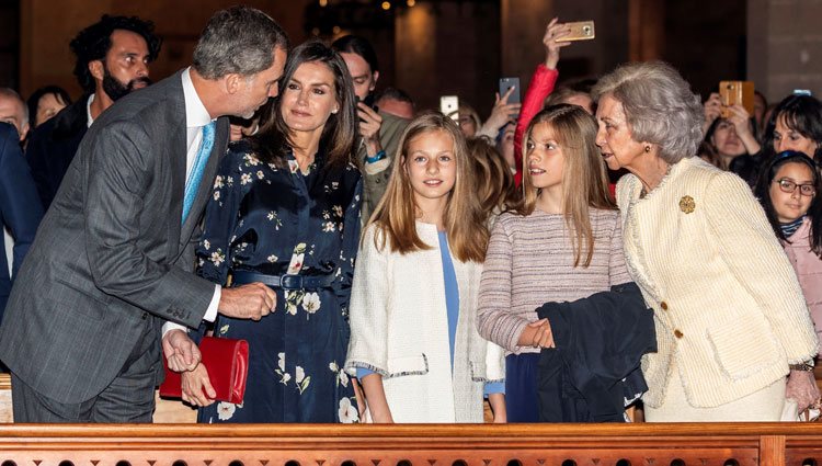 Los Reyes Felipe y Letizia, la Princesa Leonor, la Infanta Sofía y la Reina Sofía en la Misa de Pascua 2019