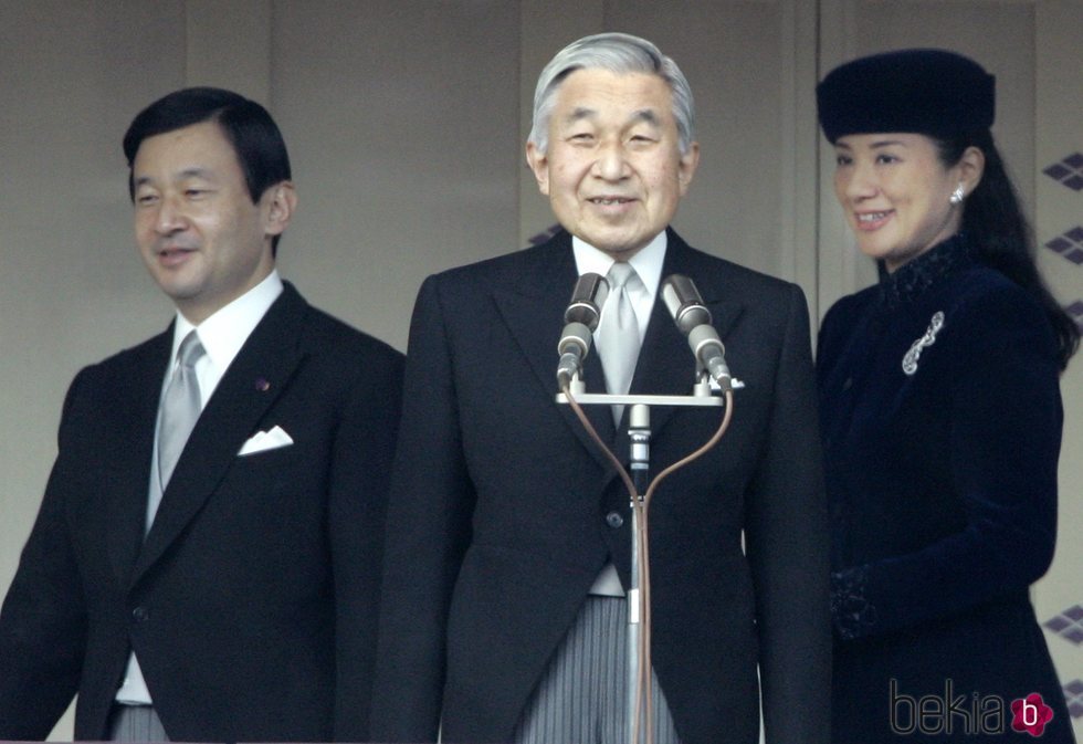 El Emperador Akihito con los Príncipes Naruhito y Masako