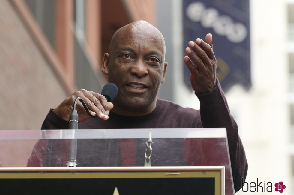 John Singleton en la ceremonia de entrega de la Estrella en el Paseo de la Fama de Taraji P.Henson