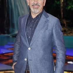 Carlos Sobera en una foto promocional de Supervivientes 2019