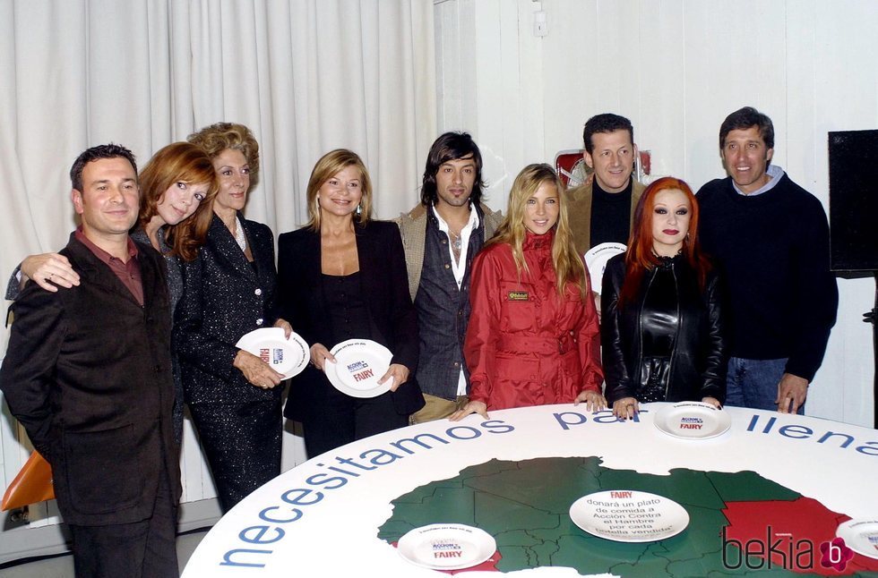 Belinda Washington, Pitita Ridruejo, Cari Lapique, Rafael Amargo, Elsa Pataky, Carlos García Hirschfeld, Alaska y Emilio Aragón