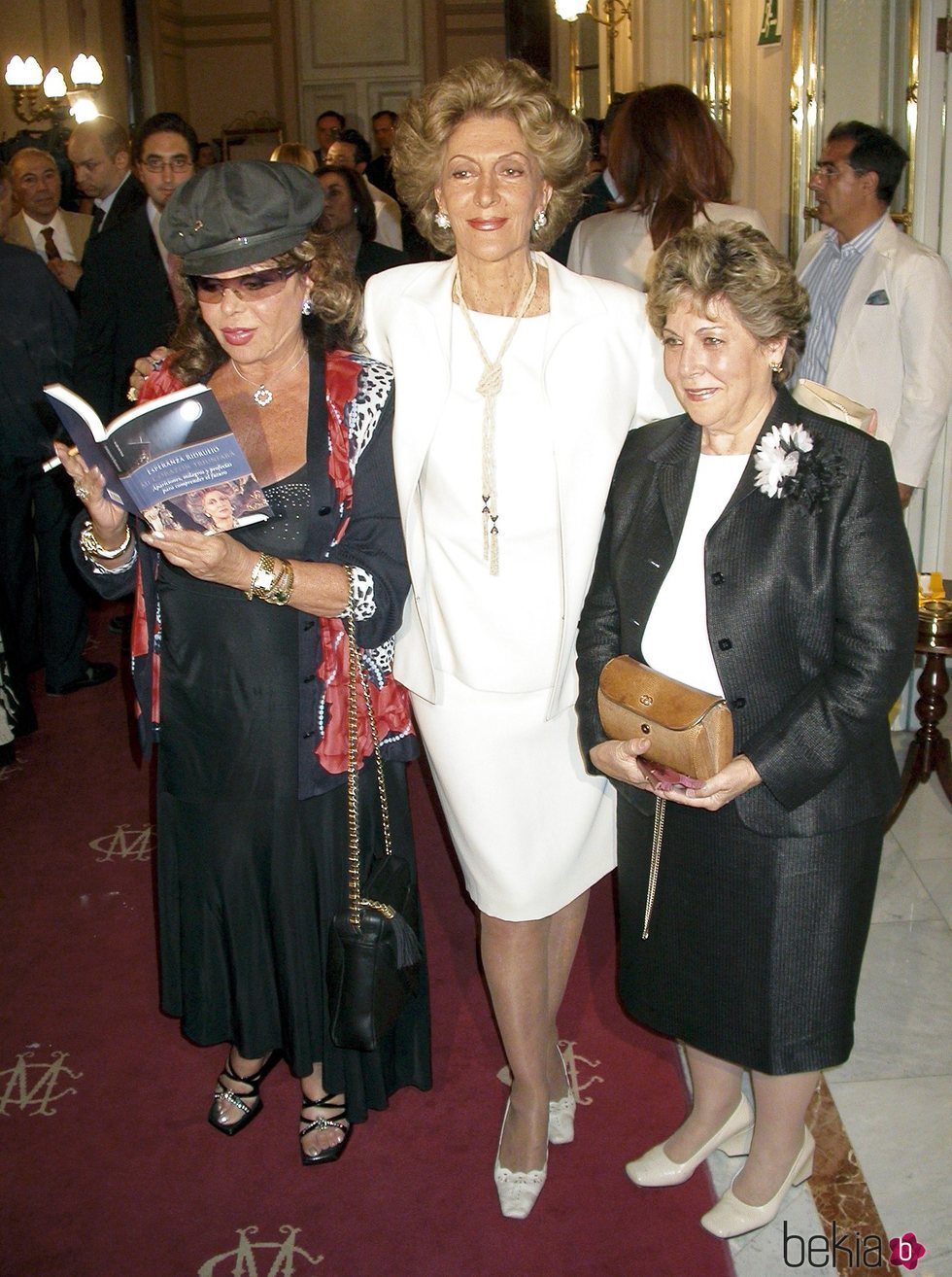 Marujita Díaz, Pitita Ridruejo y Paloma Gómez Borrero