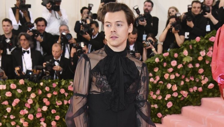 Harry Styles en la alfombra roja de la Gala MET 2019