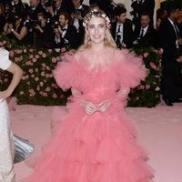 Emma Roberts en la alfombra roja de la Gala MET 2019