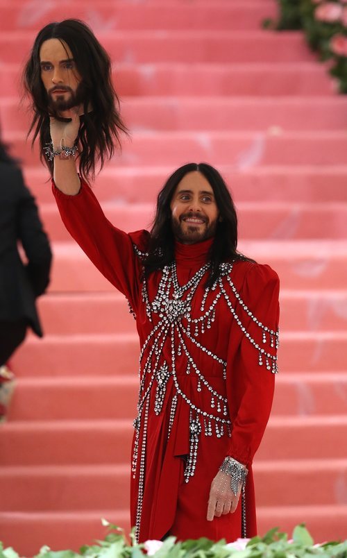 Jared Leto en la alfombra roja de la Gala MET 2019