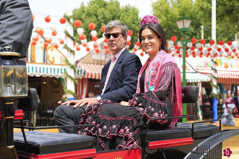 Cayetano Martínez de Irujo y Bárbara Mirjan en la Feria de Abril 2019