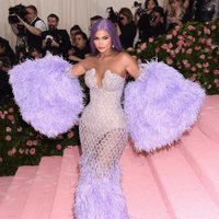 Kylie Jenner en la alfombra roja de la Gala MET 2019