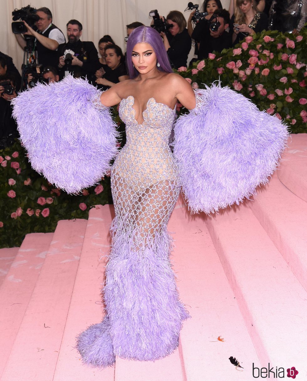 Kylie Jenner en la alfombra roja de la Gala MET 2019