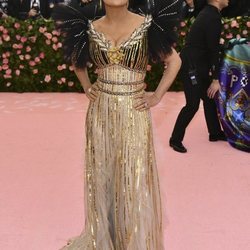 Salma Hayek en la alfombra roja de la Gala MET 2019