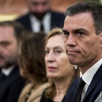 Pedro Sánchez en la capilla ardiente de Alfredo Pérez Rubalcaba en el Congreso de los Diputados en Madrid