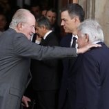 El rey emérito Juan Carlos, Felipe González y Pedro Sánchez en la capilla ardiente de Alfredo Pérez Rubalcaba en el Congreso de los Diputados en Madrid