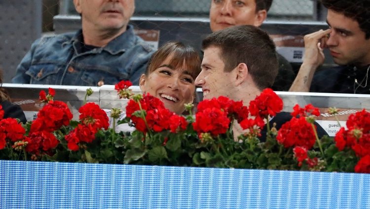 Aitana Ocaña y Miguel Bernardeau, muy cariñosos en el Madrid Open 2019