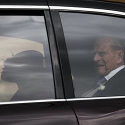 La Reina Isabel y el Príncipe Felipe en la boda de Lady Gabriella Windsor y Thomas Kingston