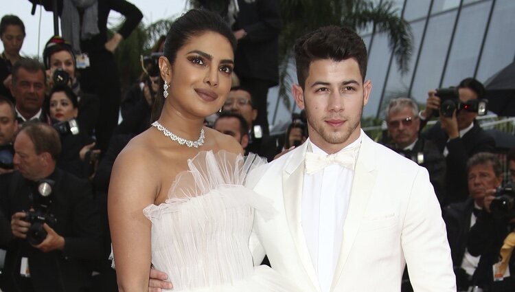 Nick Jonas y Priyanka Chopra de blanco en Cannes 2019