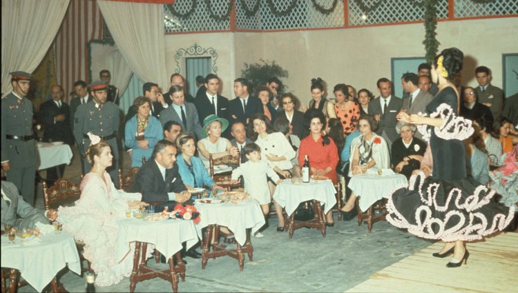 Rainiero de Mónaco, Grace Kelly y Jackie Kennedy en la Feria de Abril 1966