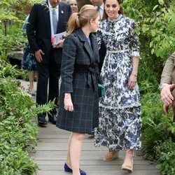 El Príncipe Guillermo y Kate Middleton con Beatriz de York en Chelsea Flower Show 2019