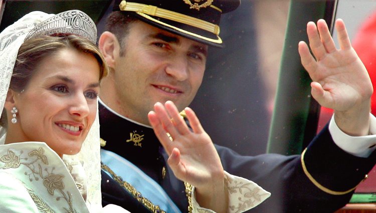 Primer plano de Don Felipe y Doña Letizia el día de su boda