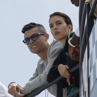 Cristiano Ronaldo y Georgina Rodríguez en el circuito de Mónaco