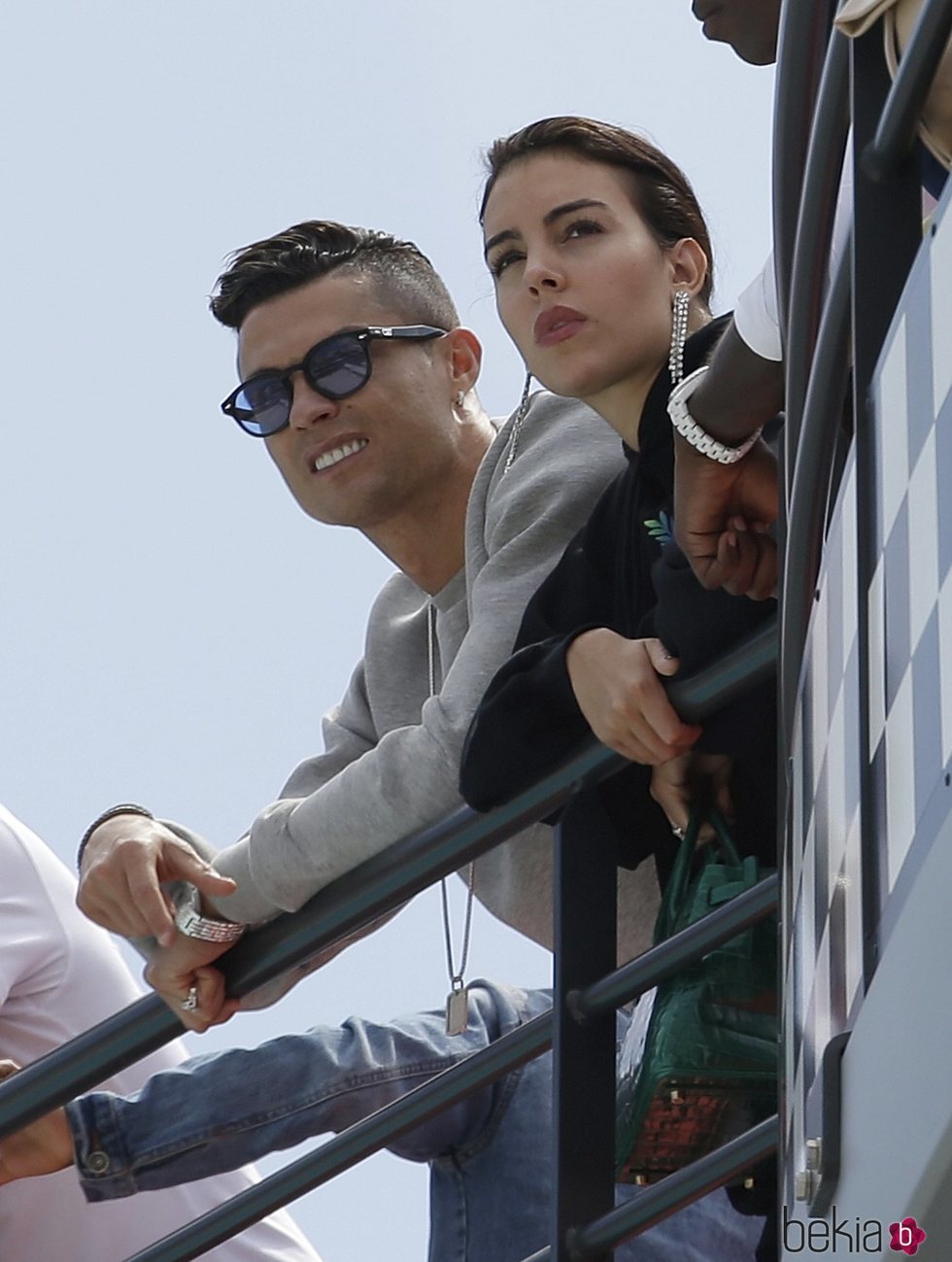 Cristiano Ronaldo y Georgina Rodríguez en el circuito de Mónaco