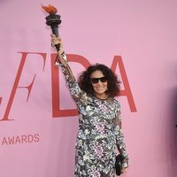 Diane von Fürstenberg en la alfombra roja de los CFDA FASHION AWARDS 2019