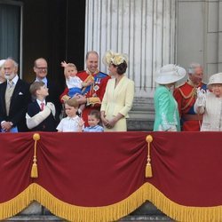 El Príncipe Luis en su primer Trooping the Colour con la Familia Real Británica