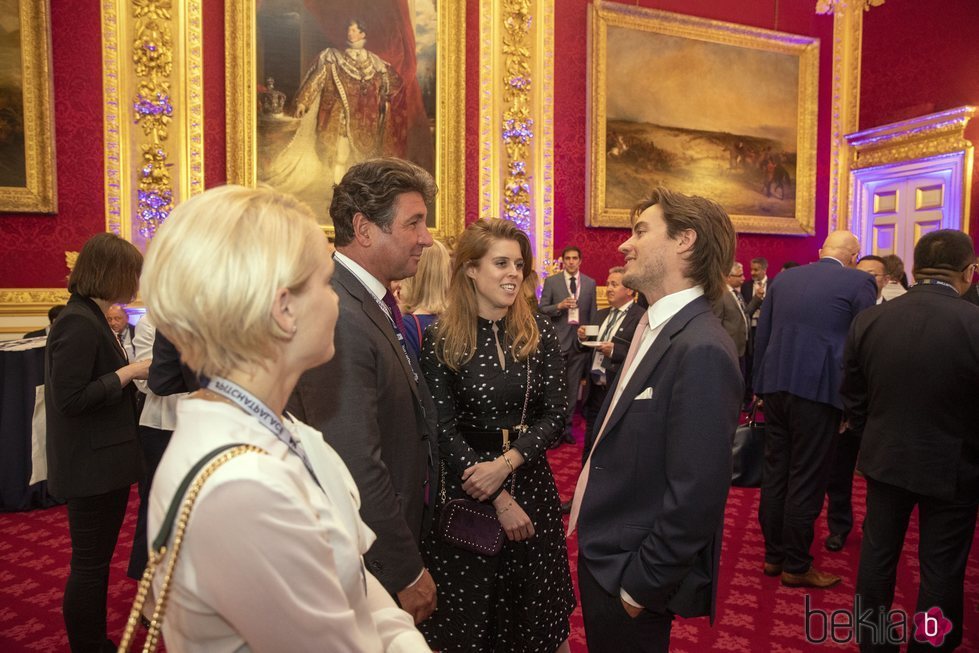 Beatriz de York y Edoardo Mapelli Mozzi en Pitch at Palace en St James' Palace